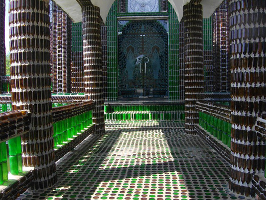Buddhist templ...